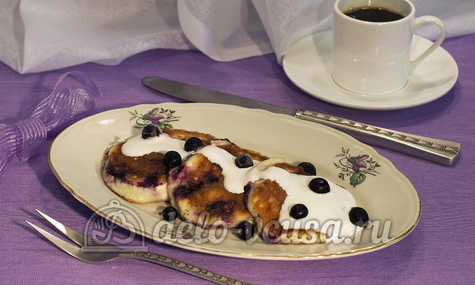 Рецепт сырники со смородиной