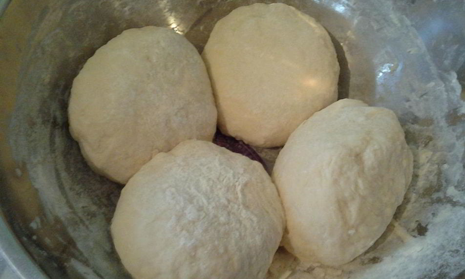 Рецепт бездрожжевое тесто на сыворотке