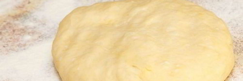 Быстрое тесто на кефире для пирожков