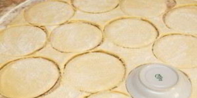 быстрое тесто на кефире для пирожков