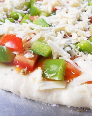 Дрожжевое тесто на пиццу