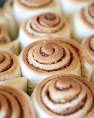 Дрожжевое тесто с корицей