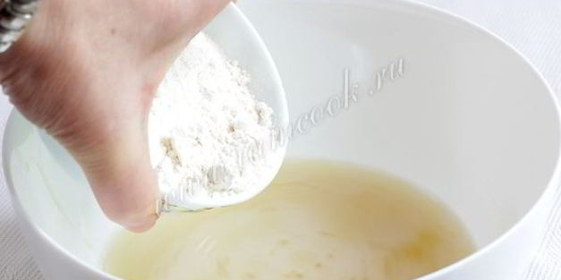 классическое дрожжевое тесто для пиццы