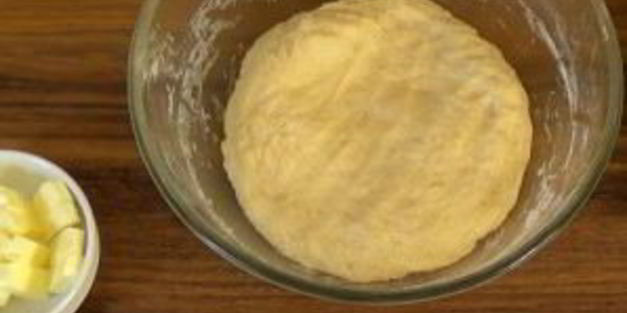 сдобное дрожжевое тесто на сметане