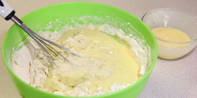 тесто для ватрушек на сухих дрожжах