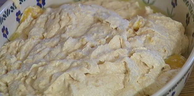 бисквит с манго и кокосом