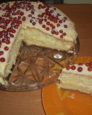 Бисквитный торт с лимонной начинкой и заварным кремом