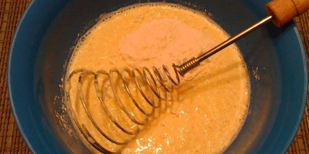 блинный торт с грибами и курицей