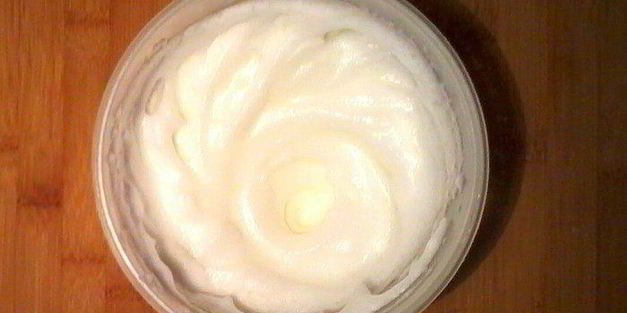 лимонный бисквит с грушами