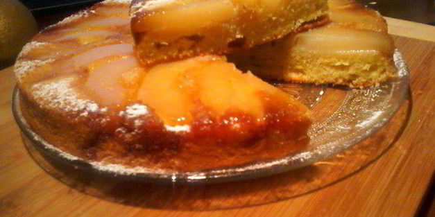 лимонный бисквит с грушами