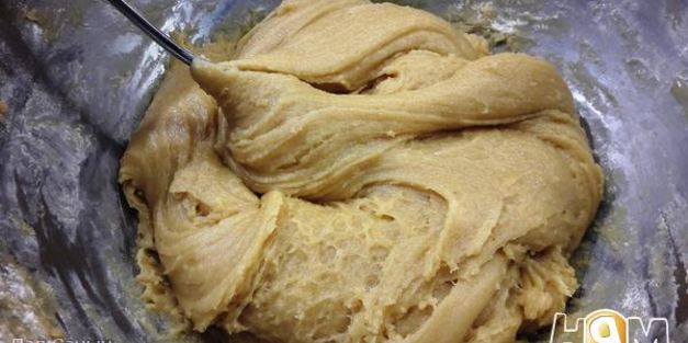 медовик с карамелью и клюквенным кули