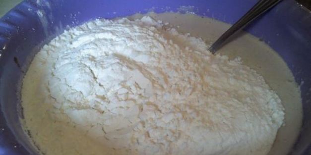 медовик в мультиварке