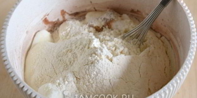 шоколадный бисквит с кофейным ликером