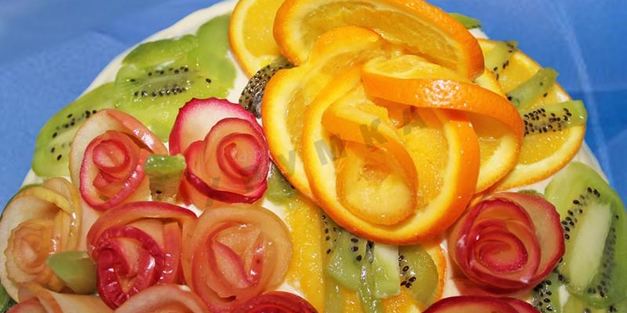 торт фруктовая нежность с цветами