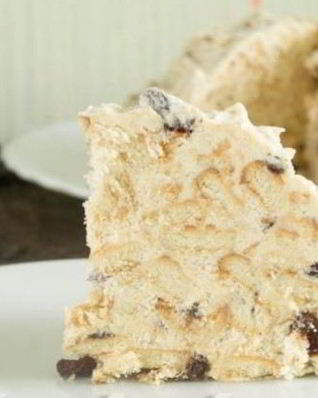 Торт из печенья и сгущенки