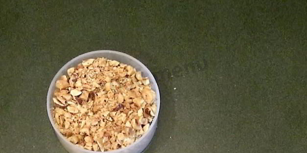 торт лебединое озеро с безе и взбитыми сливками