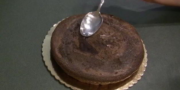 торт лебединое озеро с безе и взбитыми сливками