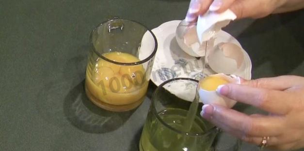 торт лебединое озеро с безе и взбитыми сливками