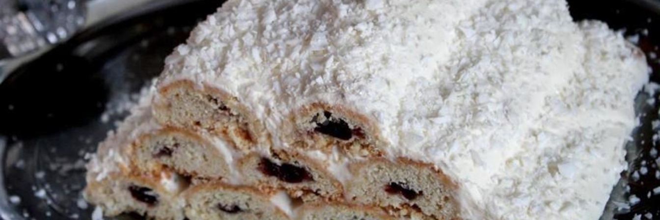 Торт монастырская изба с вишней из песочного теста