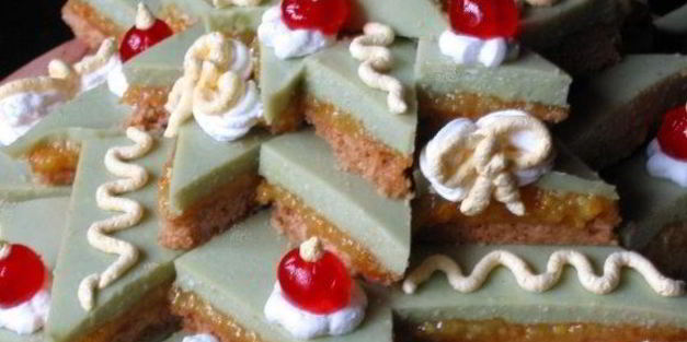 торт рождественская елка с апельсинами и миндалем