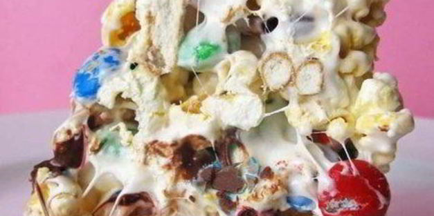 торт с попкoрном