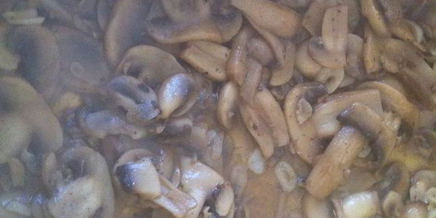 тортеллини с грибным соусом