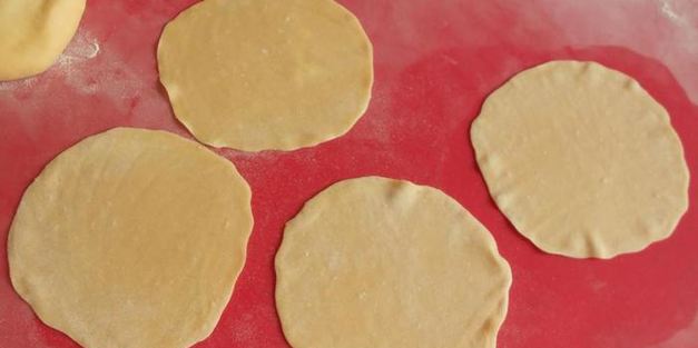 тортеллини с тыквой и кедровыми орешками