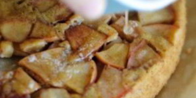 яблочный торт