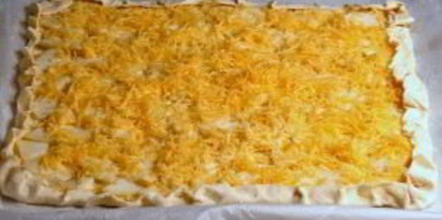 выпечка из слоеного теста в духовке