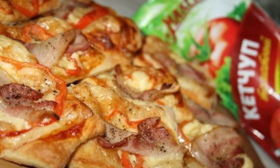 Рецепт закусочные слойки с беконом