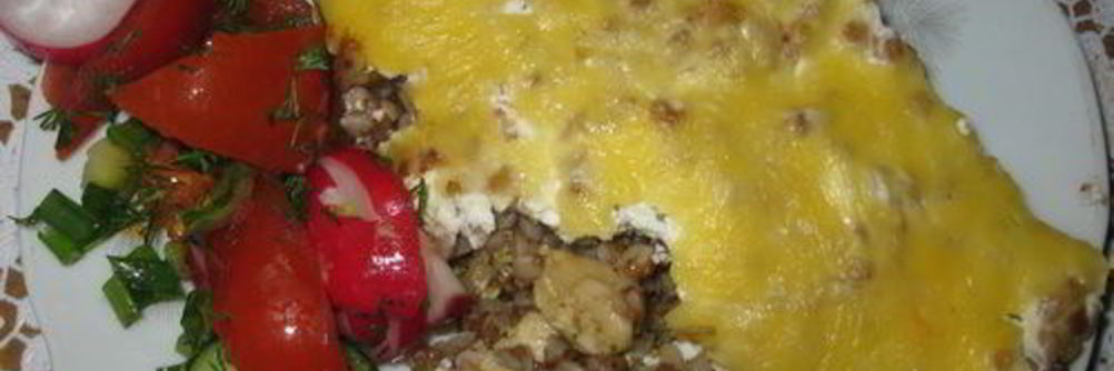Гречневая запеканка с курицей и грибами