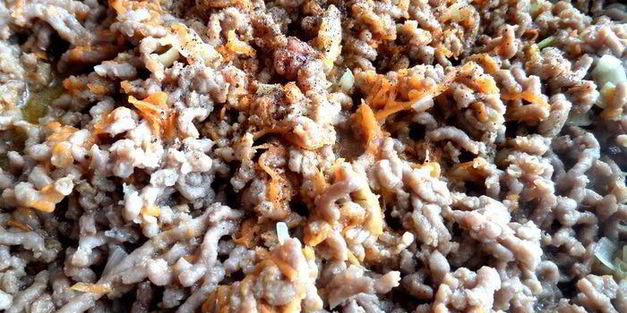 картофельная запеканка с сельдереем и фаршем