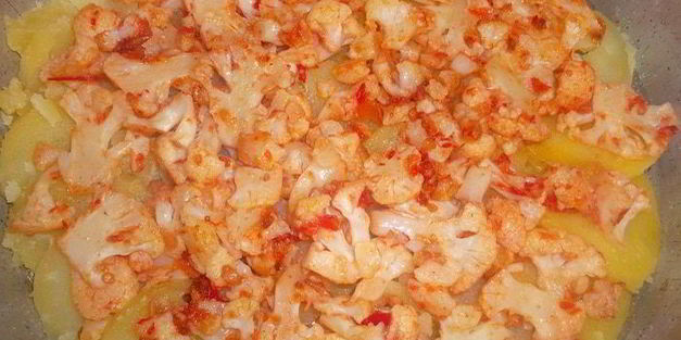 картофельная запеканка с цветной капустой