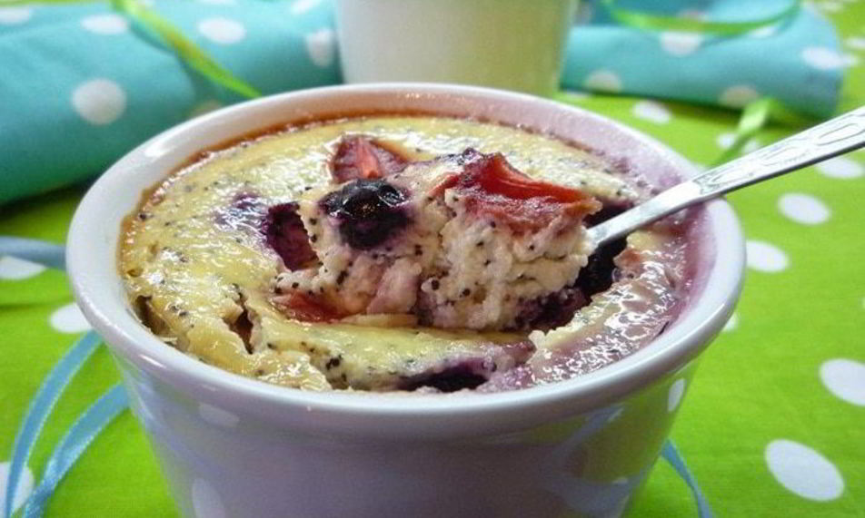 Рецепт маковая запеканка с черной смородиной