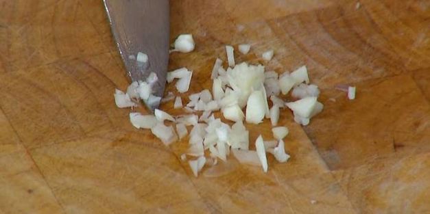 мясная запеканка с тимьяном и дижонской горчицей