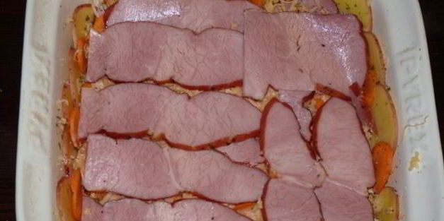 овощная запеканка с ветчиной и розмарином