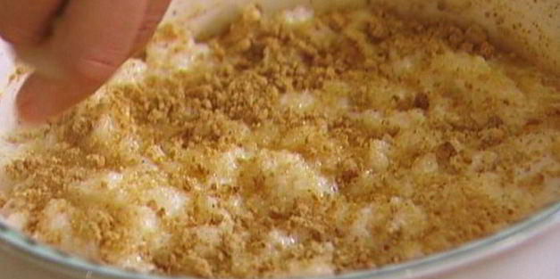 рисовая запеканка с бананом и мускатным орехом