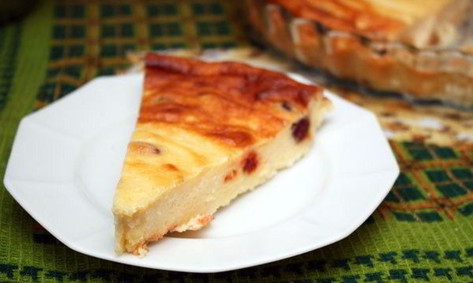 Рецепт творожная запеканка с черносливом и ванилью