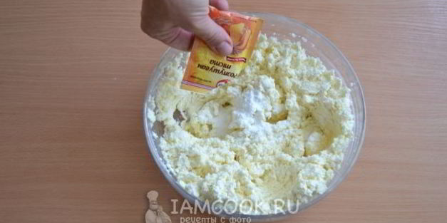 творожная запеканка с вишней