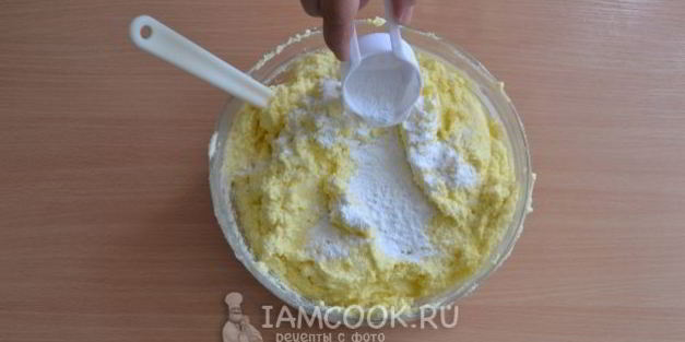 творожная запеканка с вишней