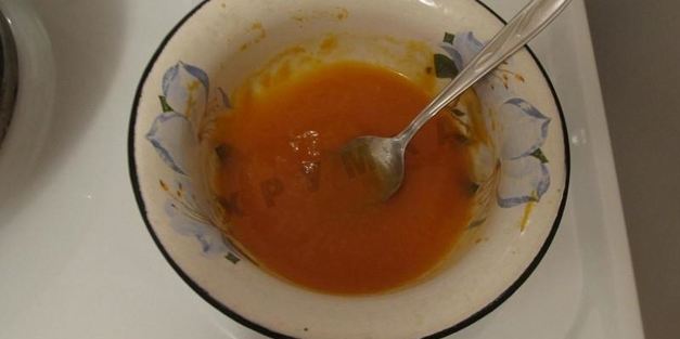 творожная запеканка с ягодами под абрикосовым соусом