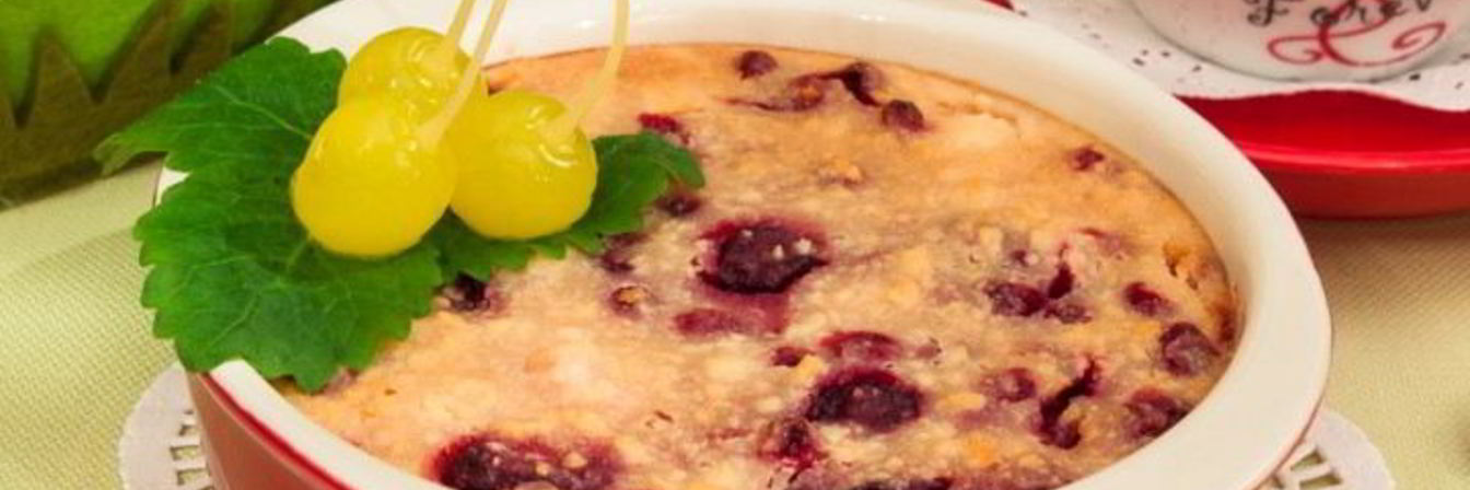 Творожная запеканка с ягодами