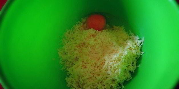 тыквенная запеканка со спаржей, с сырной корочкой и колбаской из индейки