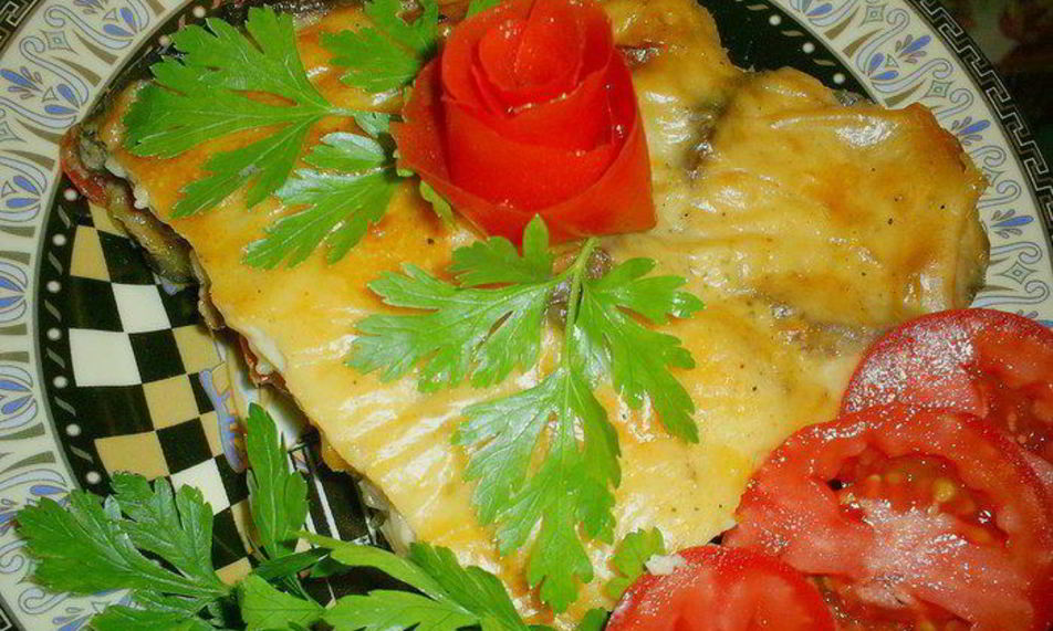 Рецепт запеканка из баклажанов с мясом и овощами под сырным соусом