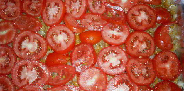 запеканка из баклажанов с мясом и овощами под сырным соусом