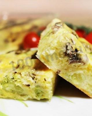 Запеканка из брокколи с грибами и сыром