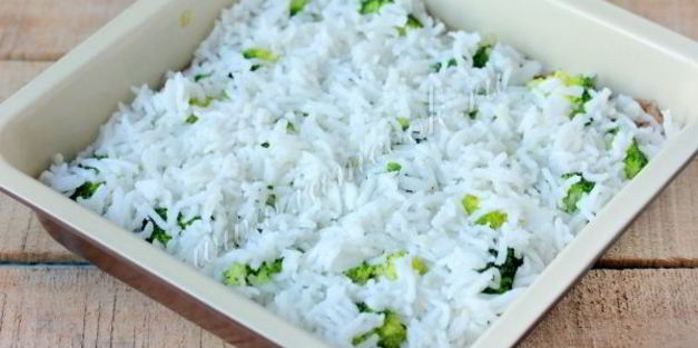 запеканка из риса с фаршем и брокколи