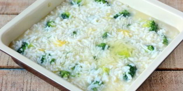 запеканка из риса с фаршем и брокколи