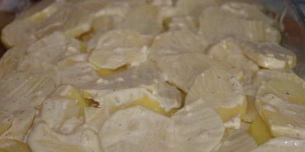 запеканка овощная с чесночком и сметаной