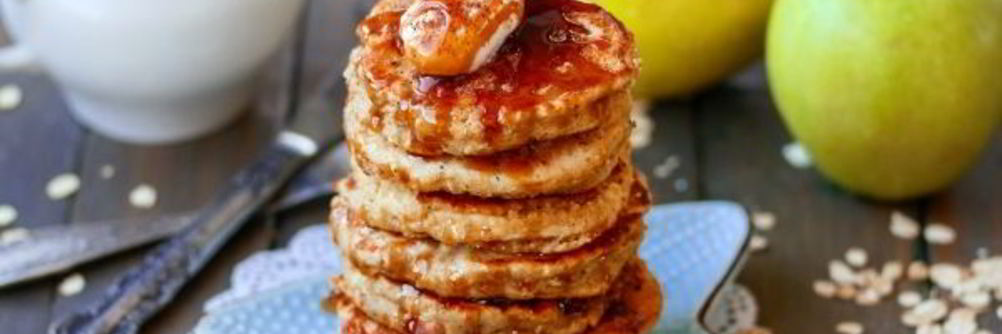 Жареные яблоки в тесте